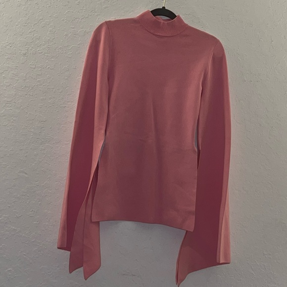 Solace London Tops - Solace London Pink Top Adelia Cut Out Wide sleeves Cut Out Back Size US 2 Women